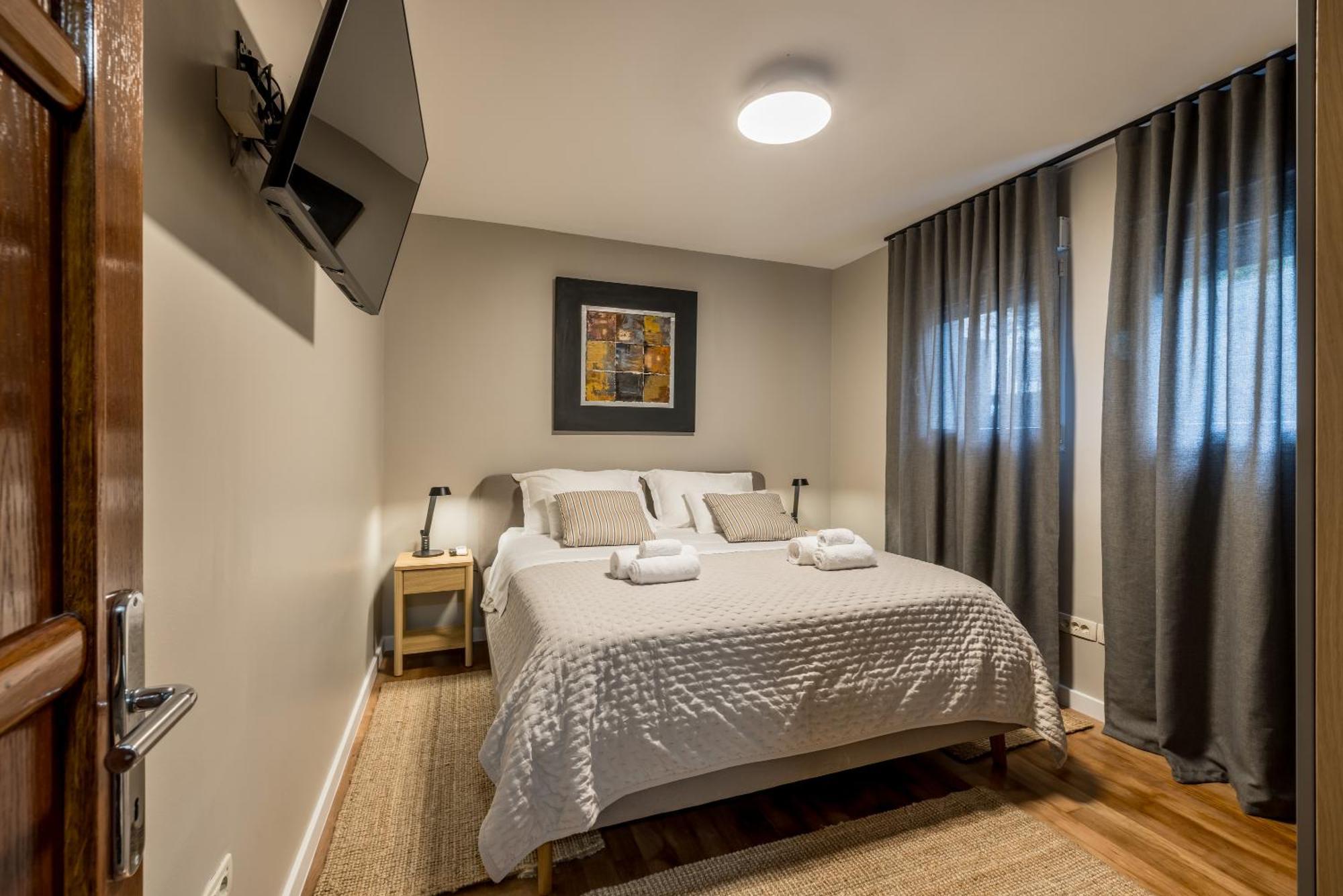 Oasis By Bacvice Beach, Private Parking & Garden - Casa Moro Apartment *